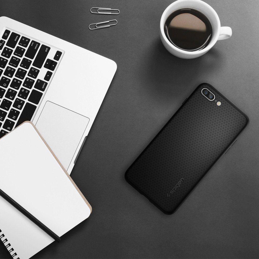 Husa SPIGEN Liquid Air